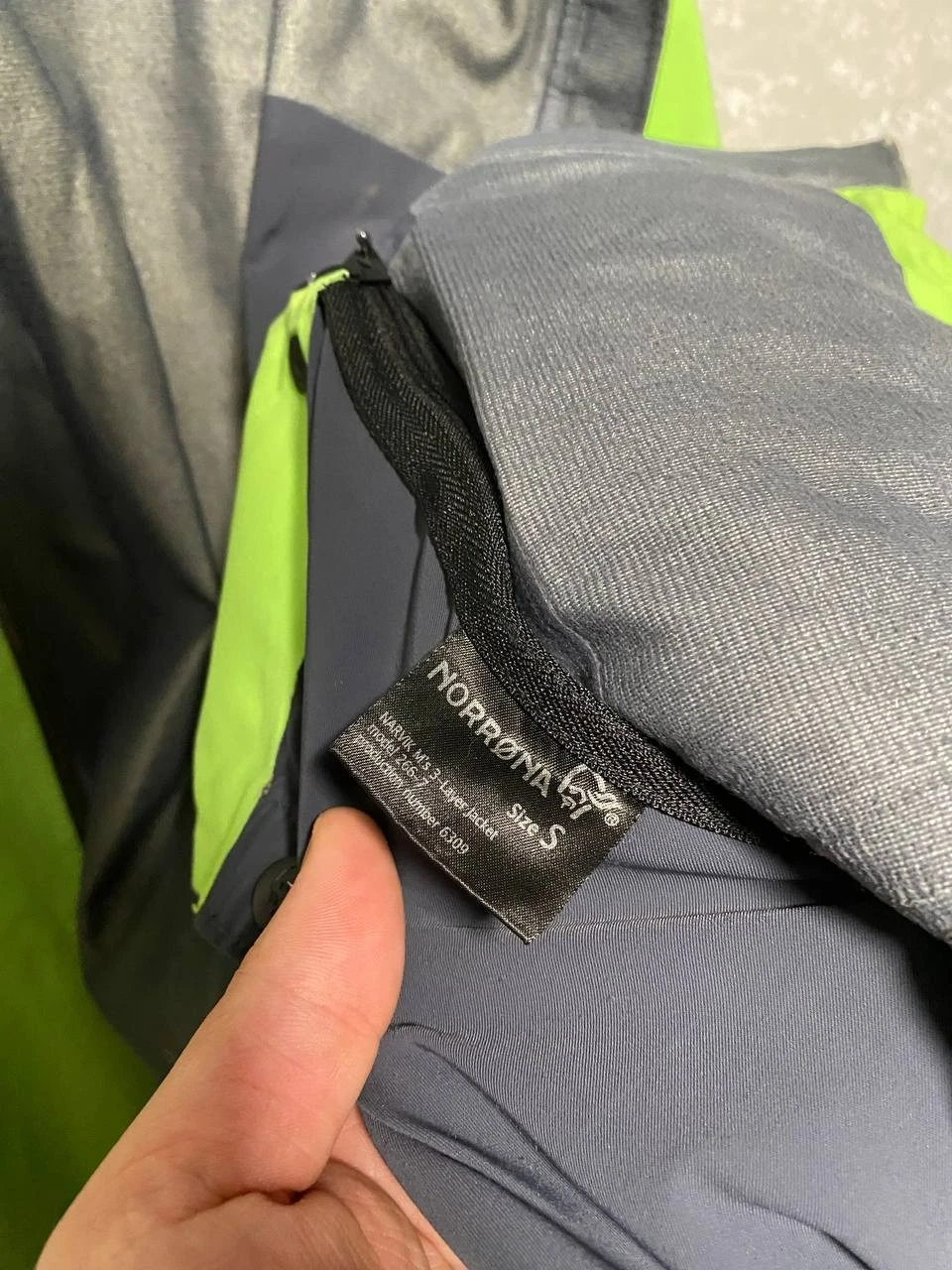Norrøna Narvik Gore-Tex Shell Jacket - product detail image 17