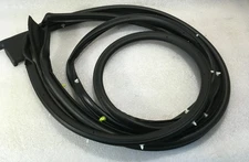 SILVERADO SIERRA DRIVER DOOR WEATHER STRIP SEAL 2014-2018 NEW OEM GM  23286279