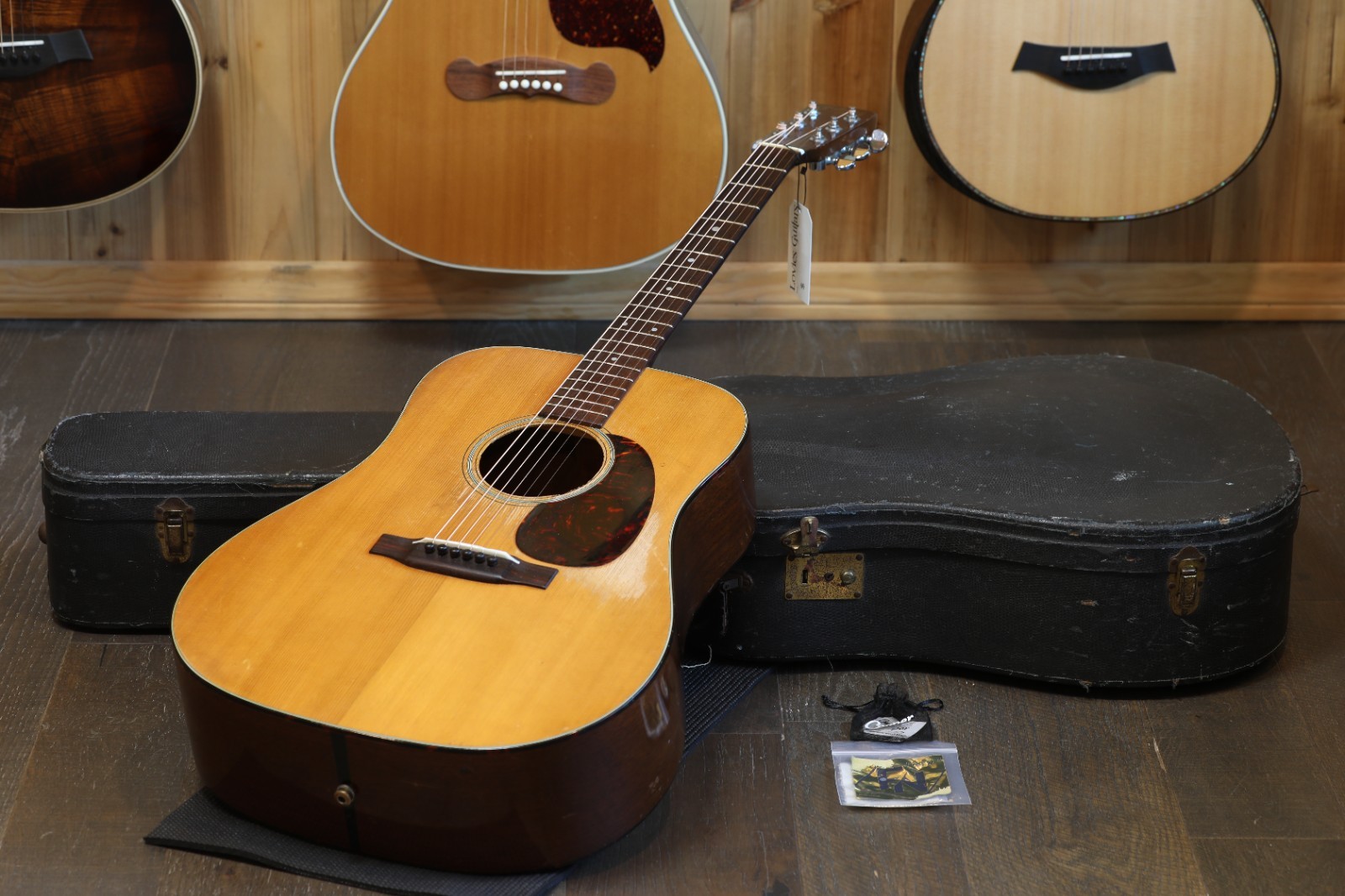 1963 Martin D-18 Acoustic Guitar Natural + OHSC