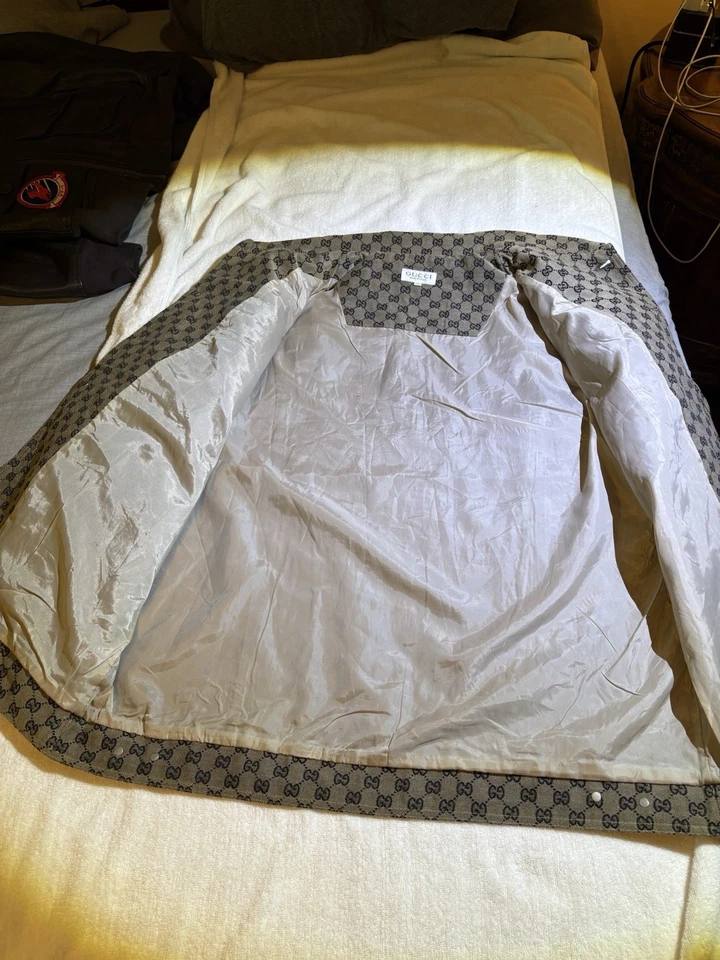 Chaqueta Gucci Monograma Entrelazado GG Algodón Denim Sarga Unisex Foto 2 de 4