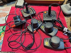 Genuine Atari 2600 4 Switch Console System Bundle + Controllers + 21 Games Look