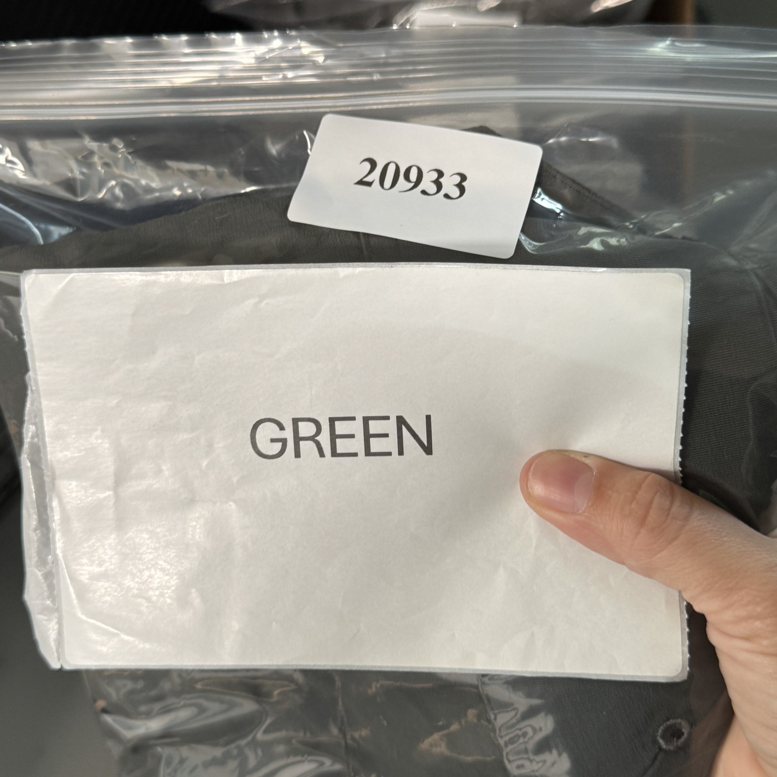 Venturing Switchbacks Shorts Mens Small Nylon Car… - image 9