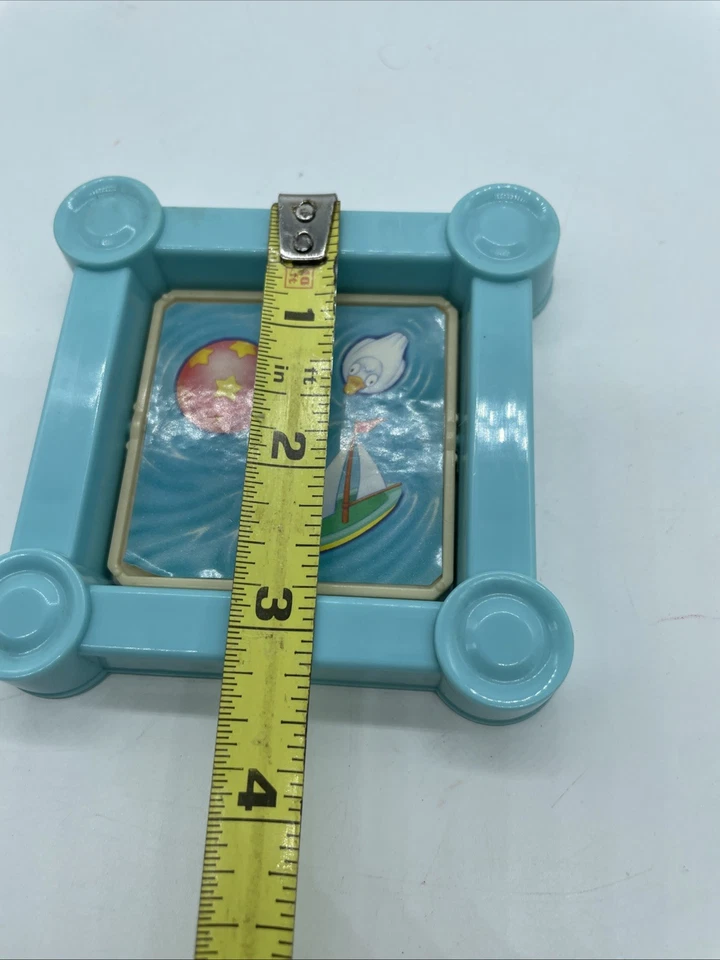 Fisher Price LOVING FAMILY Casa de muñecas ¡PISCINA PARA NIÑOS Y CAJA DE ARENA SE VOLTEA EN EL CENTRO! Foto 2 de 4