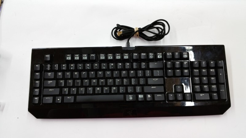 RAZER BLACKWIDOW KEYBOARD V3 Mechanical Gaming Keyboard Green Switch (E10011315)-image