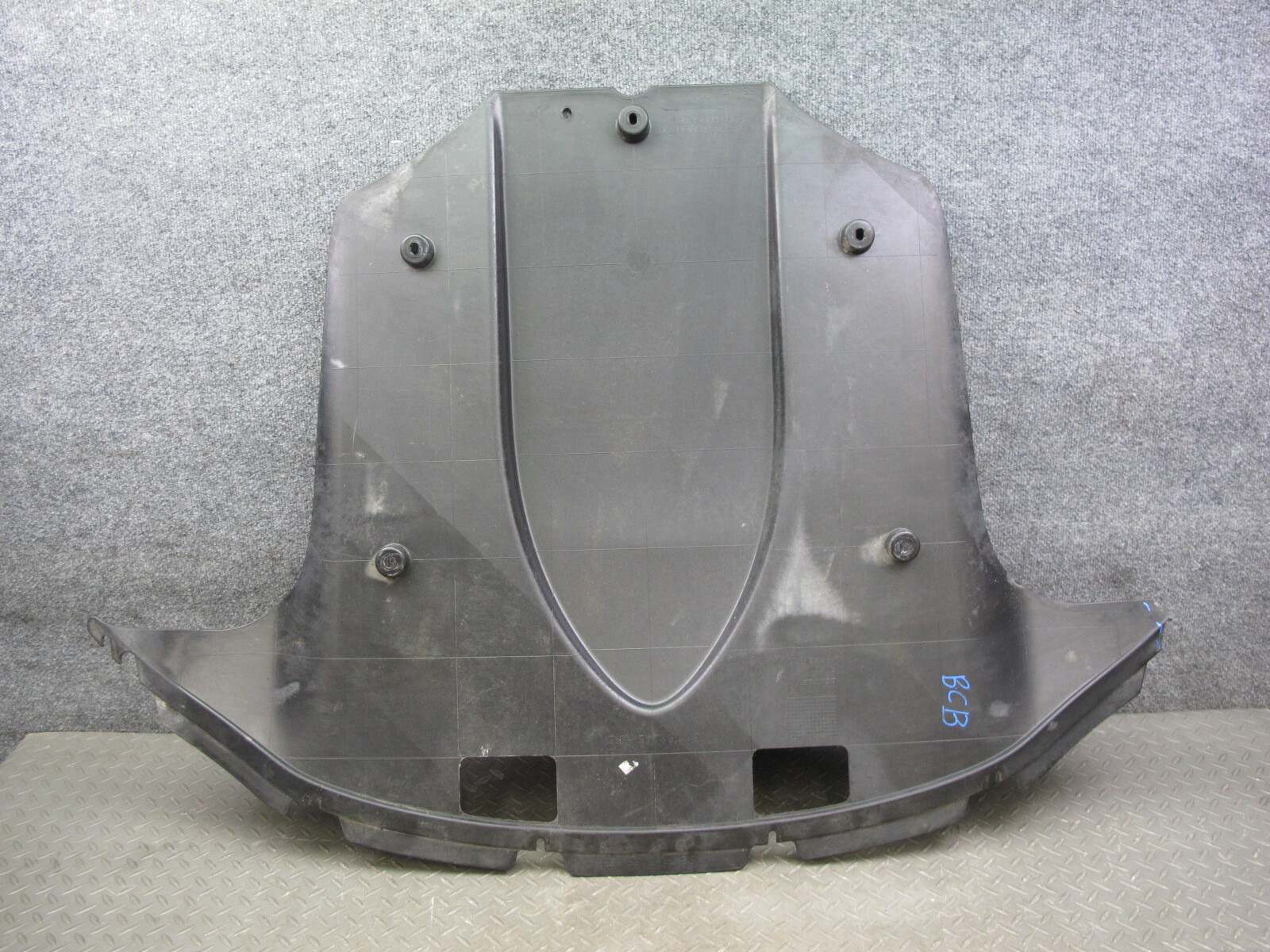 07-10 BENTLEY CONTINENTAL GTC REAR UNDERBODY SPLASH SHIELD COVER 3W7825507A