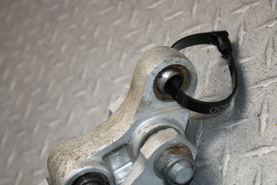 Yamaha TTR250 1999 dogbone trasero acoplamiento amortiguador enlace 4gy-2217A-00-00 Foto 4 de 4