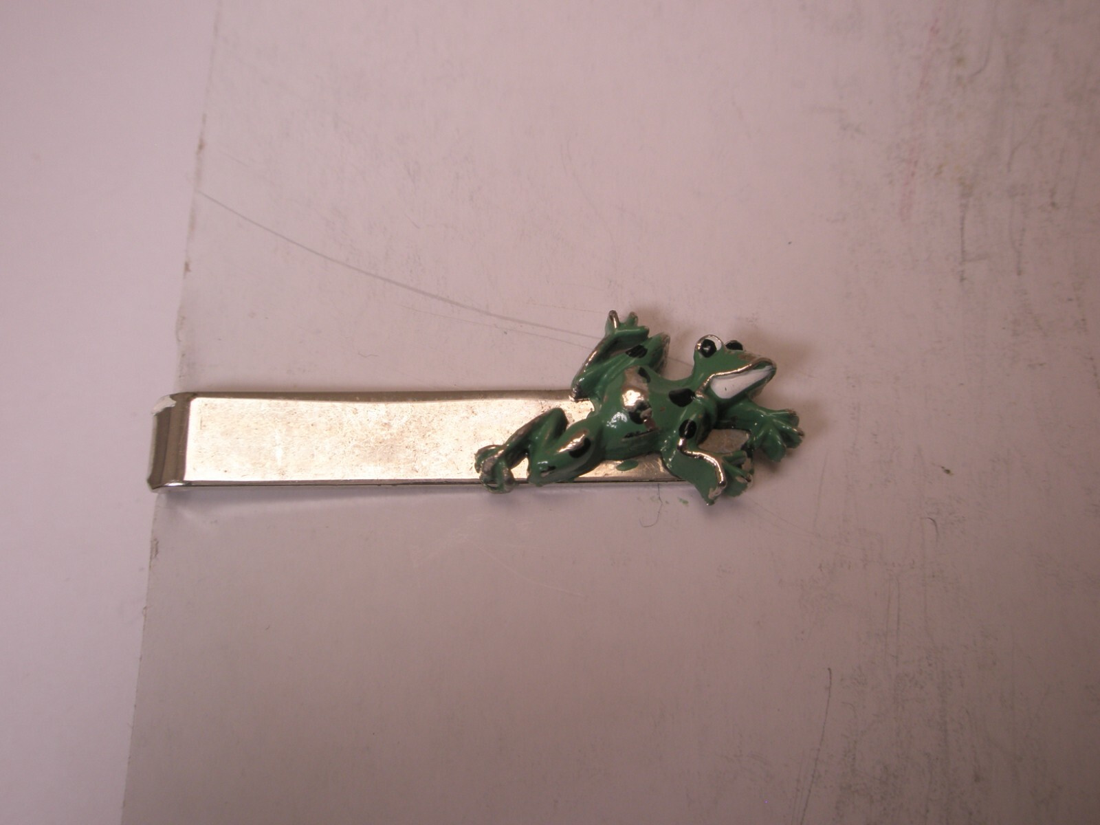 Vintage Animal-Themed Small Green Tie Bar Clip