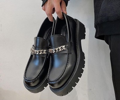 Mens Fashion Round Toe Metal Chain Slip On Loafers Casual  display picture 3