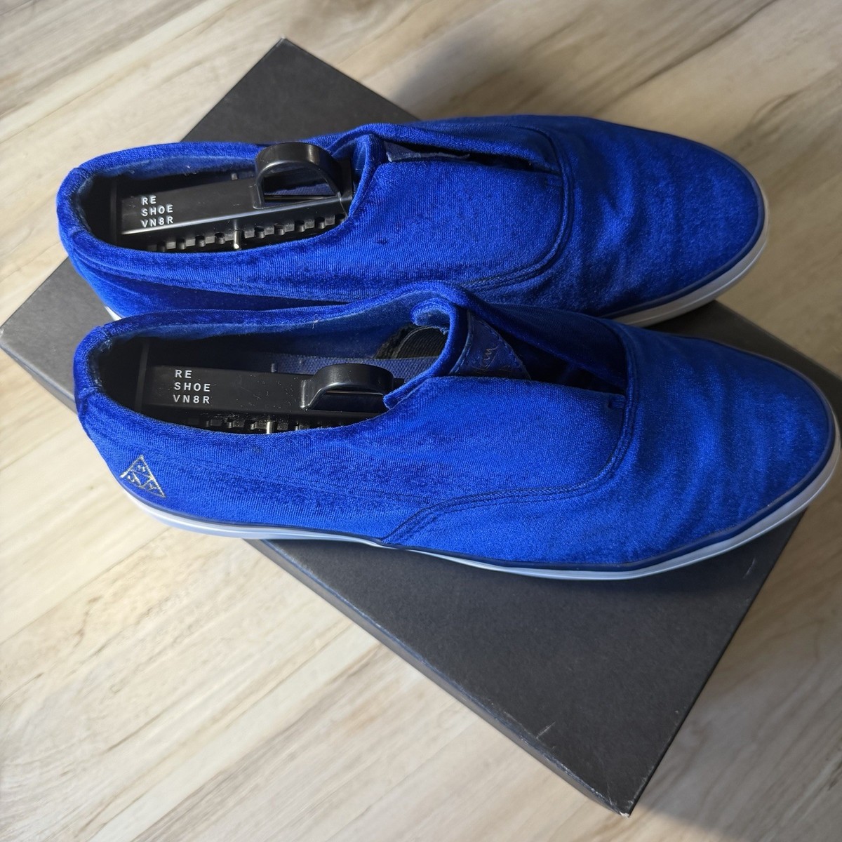 Rare HUF Dylan Rieder Slip On Blue Velvet Men display picture 3