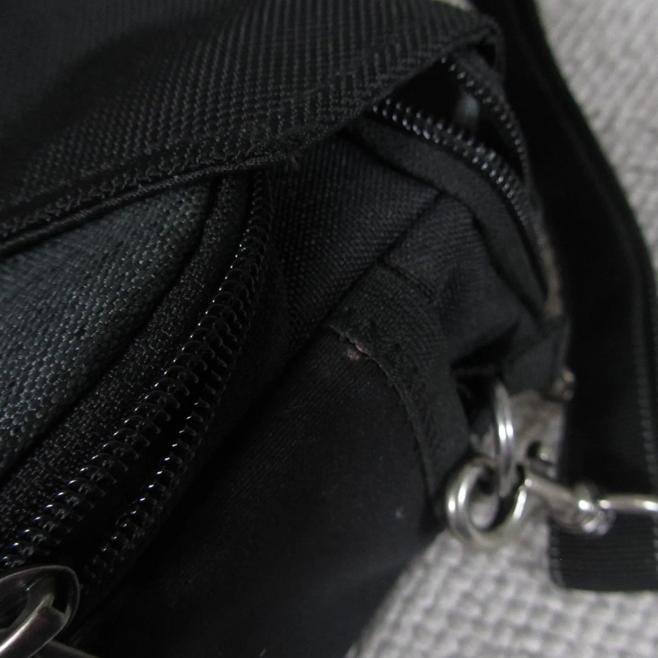 Think Tank Mirrorless Mover 10 bolsa negra para cámara debe correa Foto 3 de 4