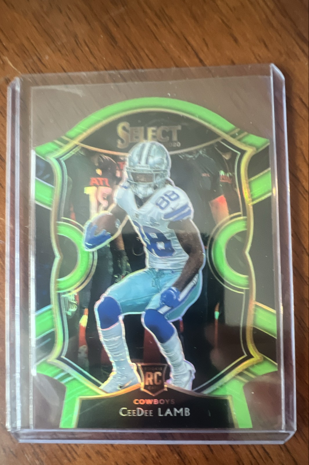 2020 Panini Select - Concourse CeeDee Lamb #57 Neon Green Prizm Die-Cut (RC)