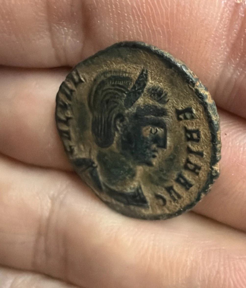 Imperio Romano . RARO FOLLIS DF GALERÍA VALERIA .5,3gr 25mm