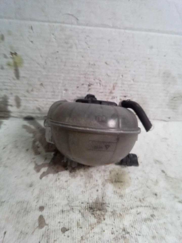 Used Engine Coolant Reservoir fits: 2020 Volkswagen Atlas cross sport Grade A - Image 3 of 4