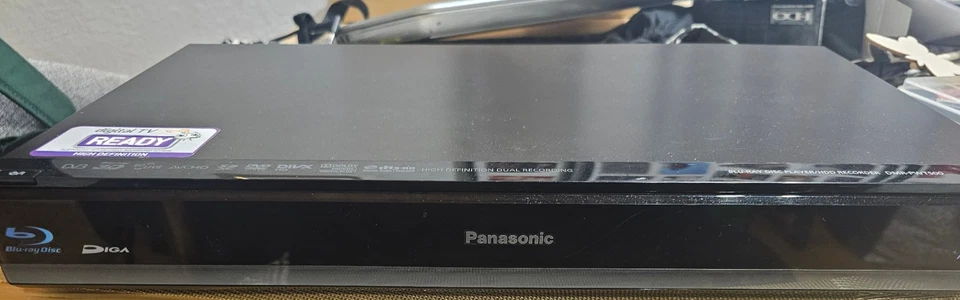 Panasonic DMR-PWT500 - 3D Blu-Ray DVD Player HDD Recorder with Remote (TESTED) - Image 4 of 4