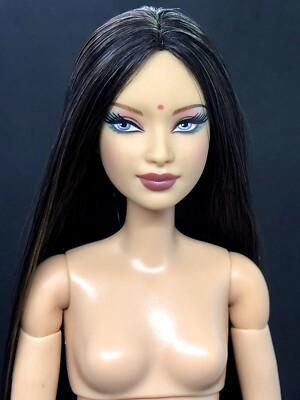 #ad 2006 Diwali Barbie Doll Made To Move Body Dolls of the World for OOAK Repaint $169.99