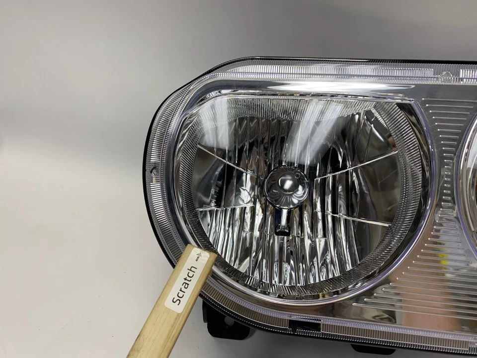 Conjunto de faros delanteros derecho del lado del pasajero para Dodge Challenger 2008-2014 TYC Foto 2 de 4