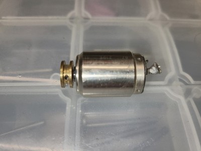 Escap Gleichstrommotor Modell: 18MZR  67 210E 11 SWISS MADE