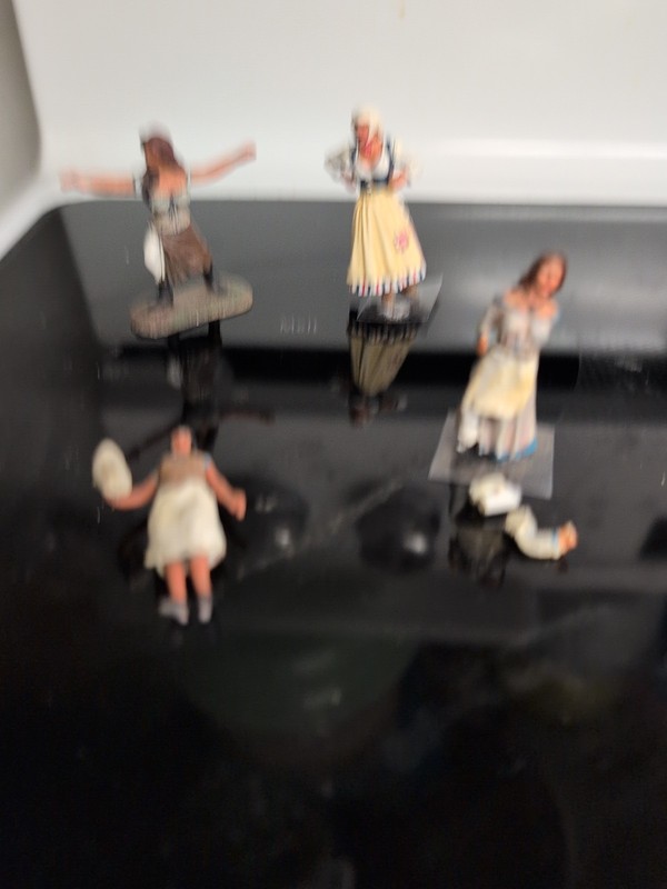 Serving Wenches Metal Miniature Fantasy See Photos Set Of 4 Approximately 2.5" H