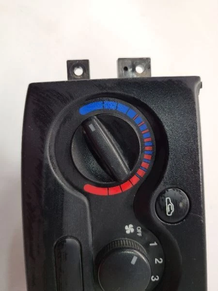 2005 06 07 2008 CHEVY AVEO TEMPERATURE CONTROL WO AC 96643210        - Image 2 of 4