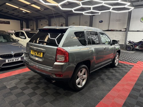 JEEP COMPASS 2.2 Compass 2.2 Crd Limited 4x4 2012 - Picture 15 of 24
