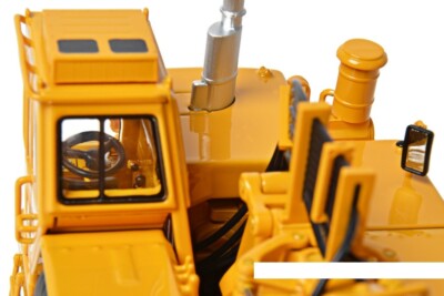 Caterpillar Cat 657B Scraper with Coal Bowl - CCM 1:48 Scale