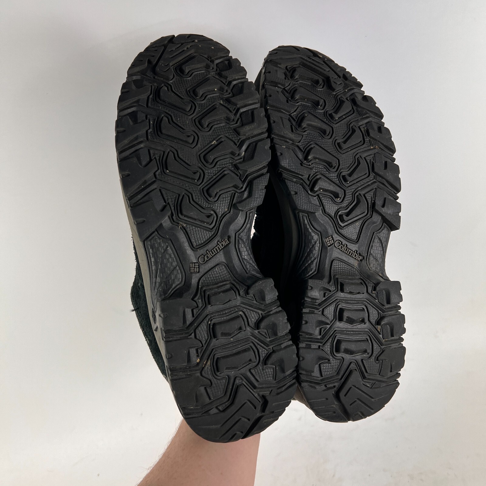 columbia lakeview ii low men's hiking shoes