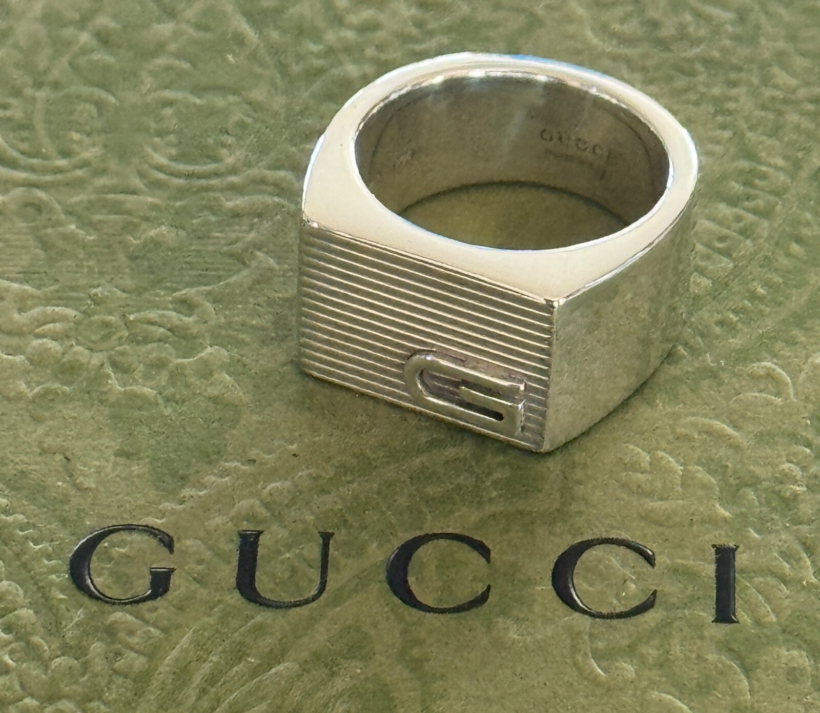Gucci G Logo Signet Ring Sterling Silver 925 Size 5 3/4 US Gucci Size 11