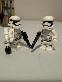 LEGO Star Wars: Battle on Takodana (75139) 100% Complete, No Box