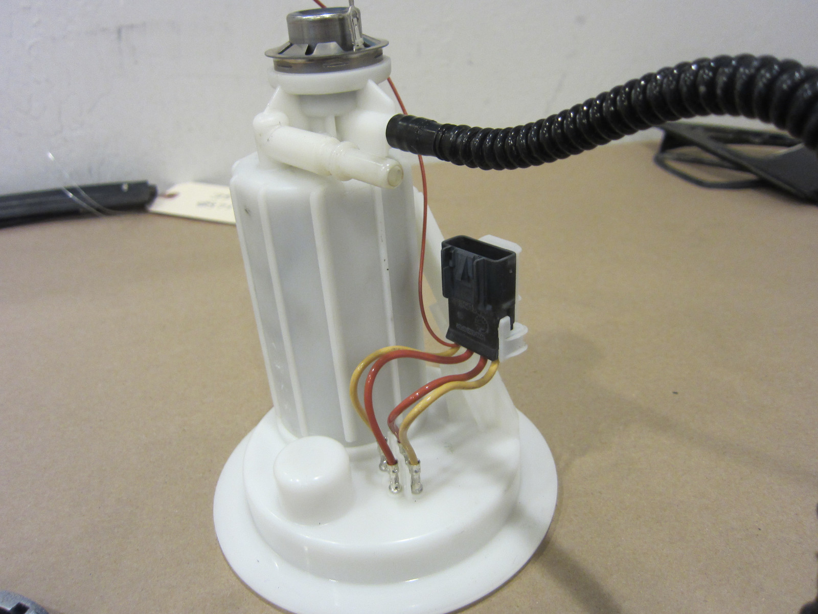 Ferrari California  Fuel Pump  Kit - Part # 252074