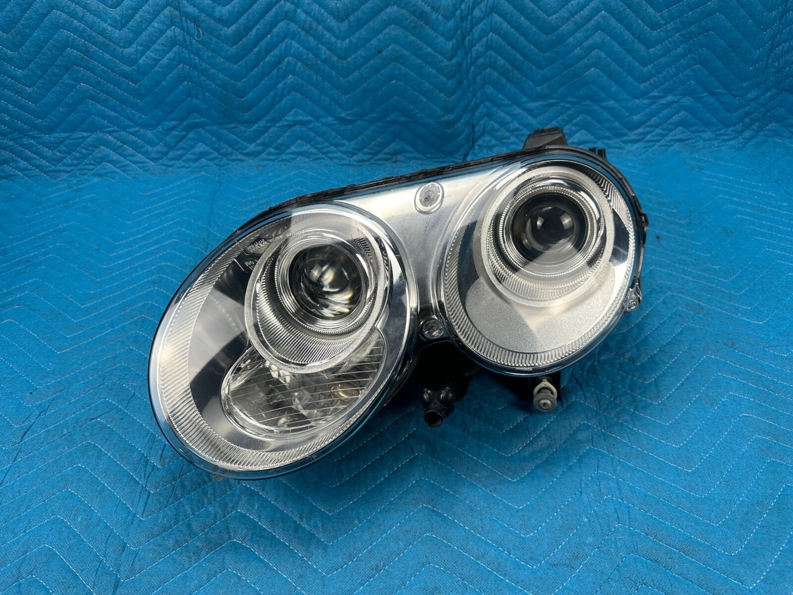 Bentley Flying Spur Driver's Side Headlight Lamp !Broken Tab! 29k 2006-2012 OEM