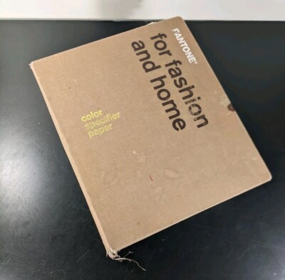 PANTONE Fashion + Home Color Specifier Paper Swatch Binder, 2003, Very Used
