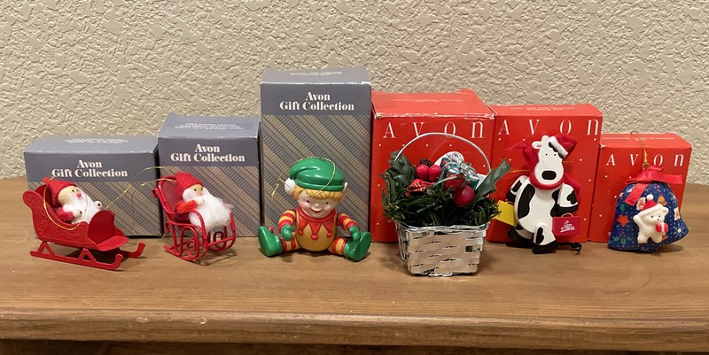 Avon Christmas ornaments (6) Assorted, new in box￼