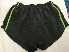 NIKE DRI FIT WOMENS ATHLETIC SHORTS SIZE L