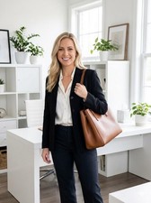 Ann Taylor LOFT Women's Black 3-Button Blazer Jacket - Size 4 - Career Look