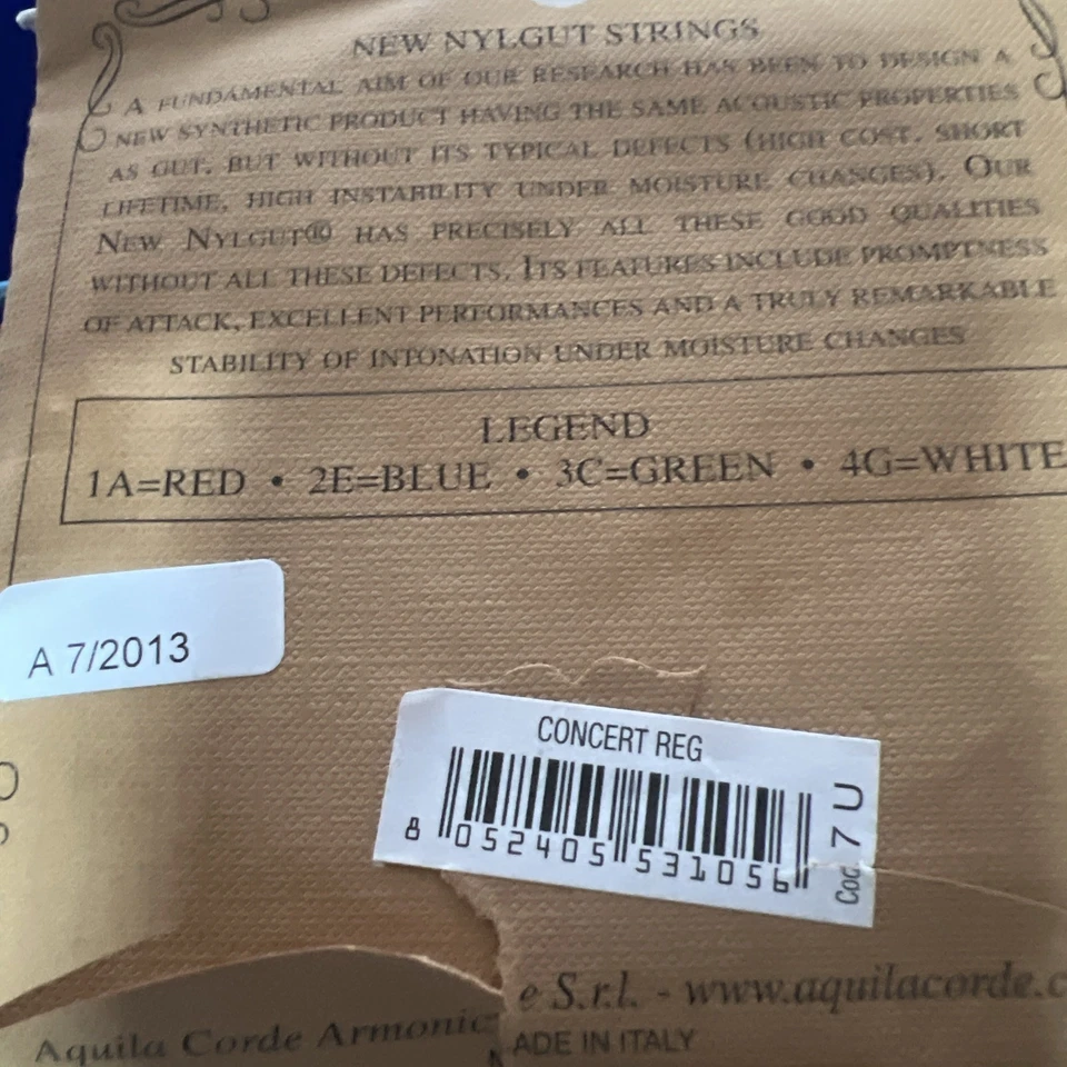 AQUILA UKULELE STRINGS NYLGUT - - Image 2 of 2