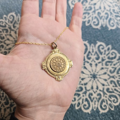 Vintage 1963-1964 Watneys Shield Ornate Darts Dart Board Gold Medal Necklace