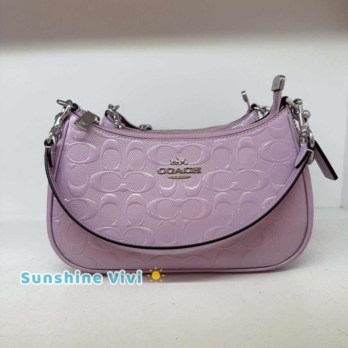 NWT Coach CDA98 Teri Shoulder Bag Signature Leather Heart Charm
