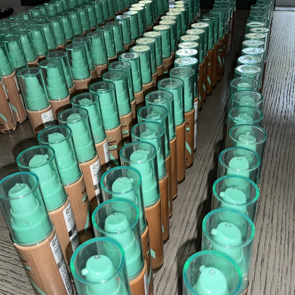 Almay Clear Complexion Makeup Foundation 910 Mocha Salicylic Acid SEALED - Image 3 of 3