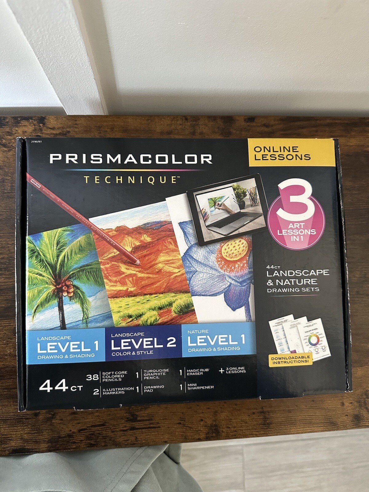 Prismacolor Technique 44ct  Landscape & Nature Drawing Colored Pencils with