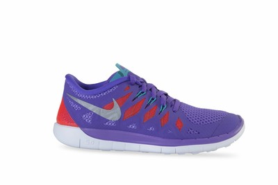 girls nike free