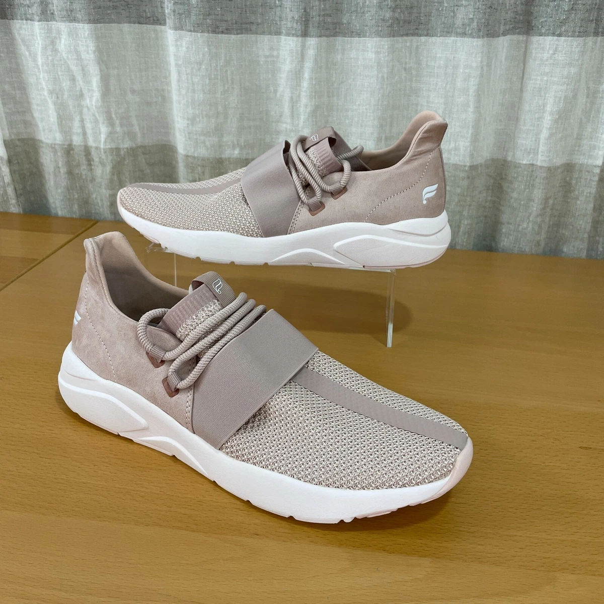 Fabletics Zuma Studio Sneaker Women Size 9.5 Athletic Shoes Earth