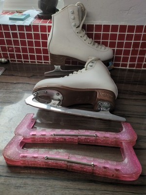 Jackson Mystique  Ice Skates Figure Skates Size 11 Childrens UK Pink Guards