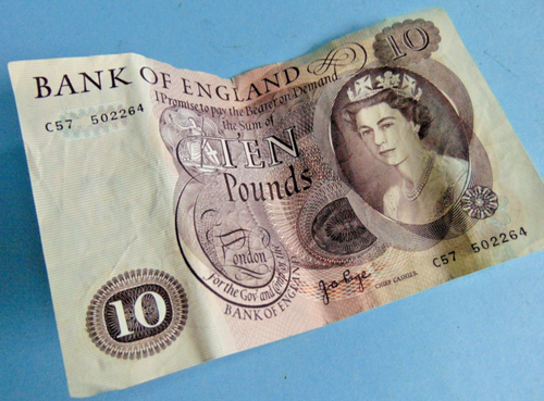 Vintage 1960s decommissioned BANK OF ENGLAND TEN Pounds £10 note C57 502264