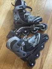 Bladerunner Phoenix Rollerblades Size 1-4 Black/Silver Gently Used