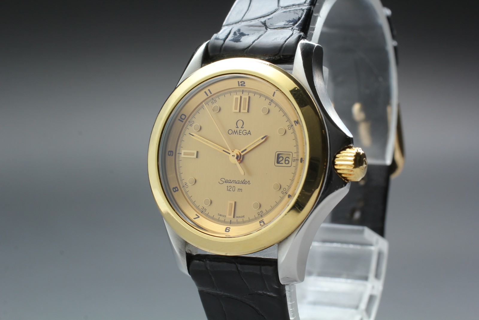 [N Omega Seamaster 5961501 Cal.1424 Gold