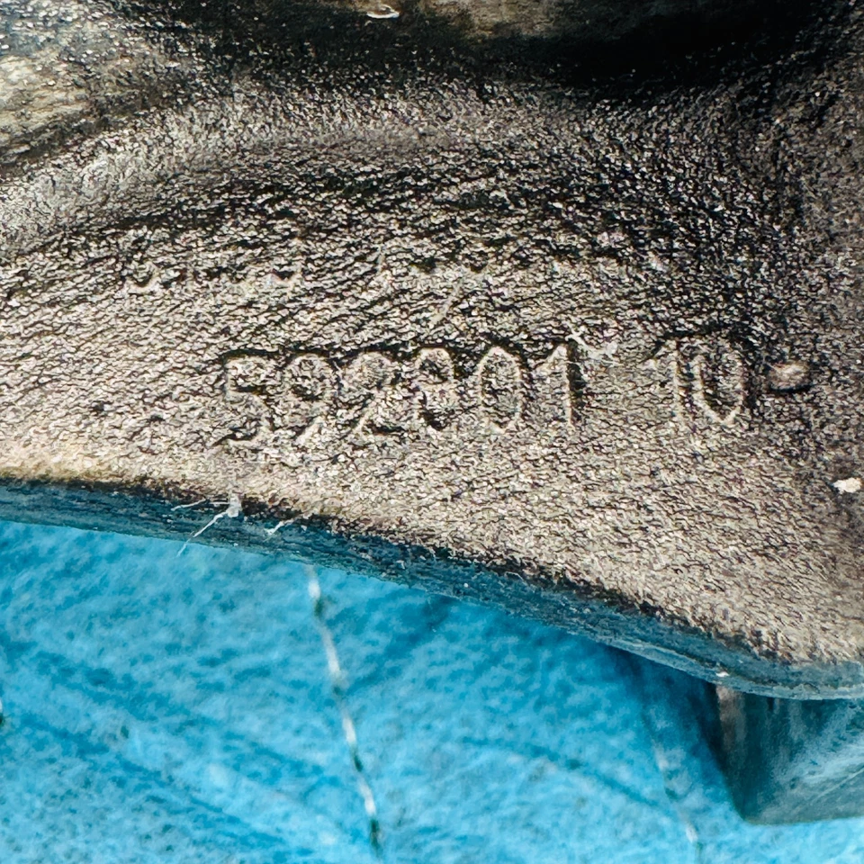 Soporte de soporte de cojinete de eje BMW 650i 2012-2017 OEM 592301 Foto 2 de 4