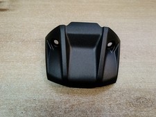 CARENAGE Capot supérieur