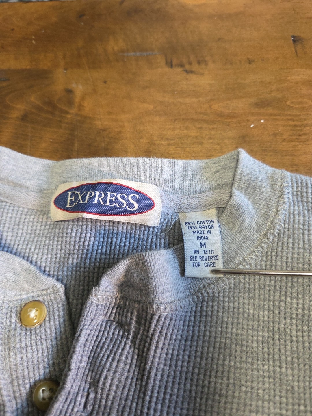 Vtg 90s Express Waffle Knit Henley Shirt Grey Boxy Boyfriend Fit Size Medium image 2