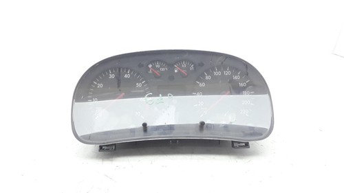 Volkswagen GOLF IV 1997-2003 Tacho Tachometer Kombiinstrument 1J0919881