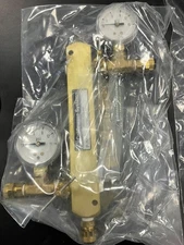 RFS 920202, Radio Frequency Systems 2-Port Manifold with Gauges and Tubing, New